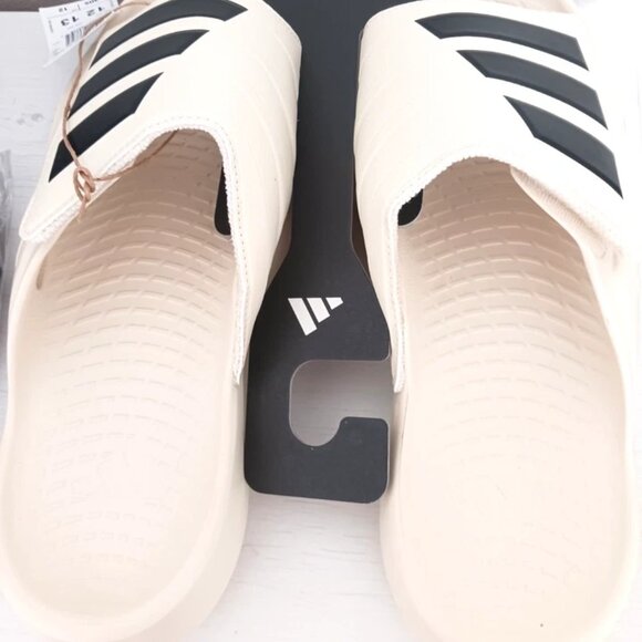 Adidas  Mens Light Blaze Slides or Sandals Size 12 Tan -New With Tags + Socks - Picture 8 of 11